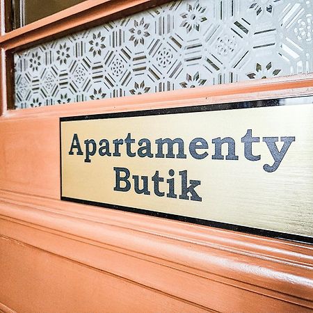 Butik Apartamenty Old Town Torun - Parking Екстер'єр фото