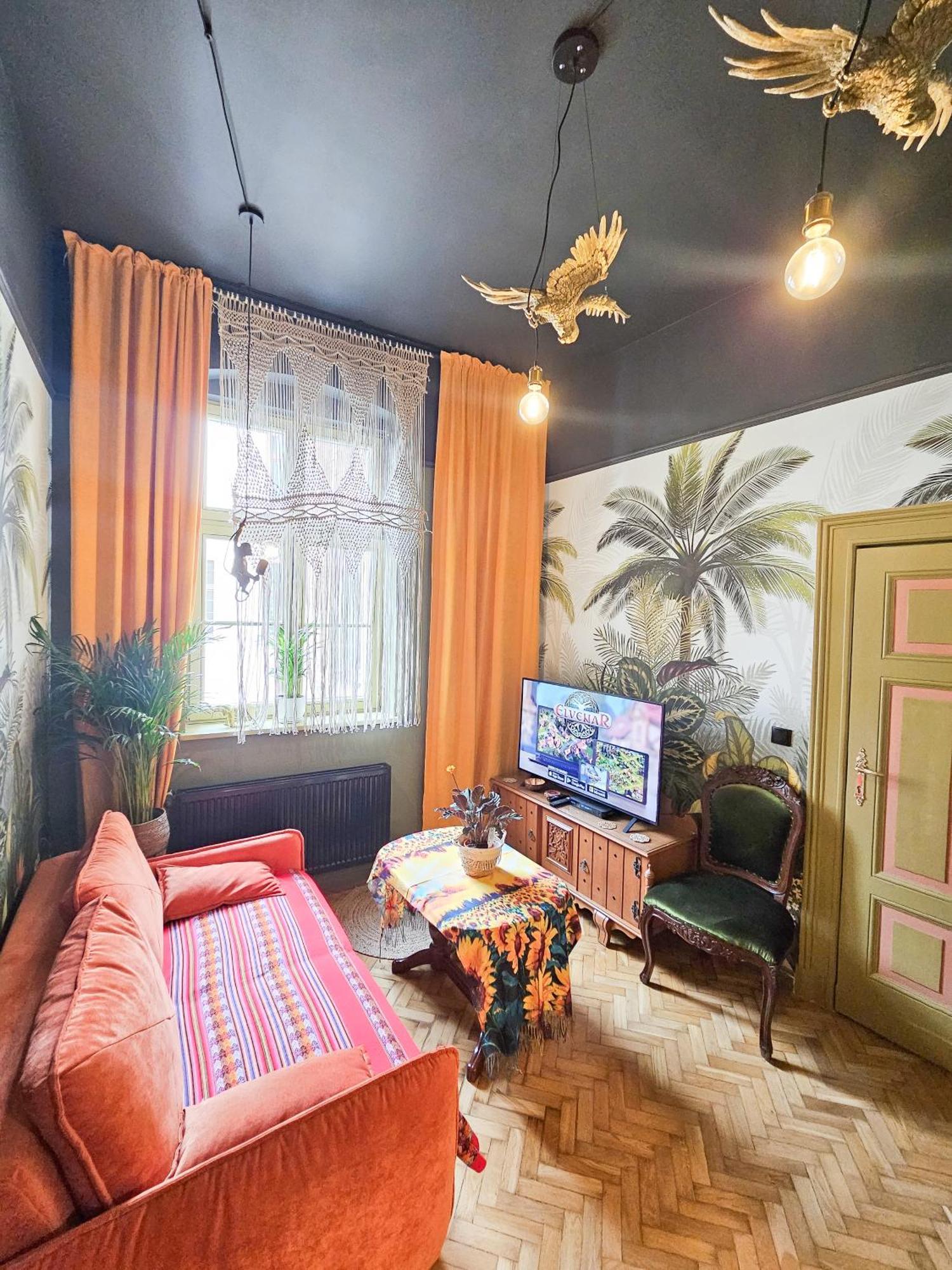 Butik Apartamenty Old Town Torun - Parking Екстер'єр фото